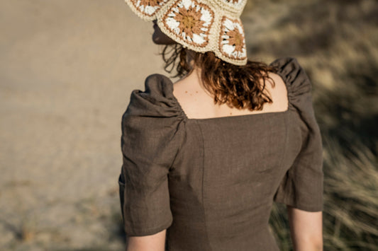 Learn to sew a blind zip in a side seam