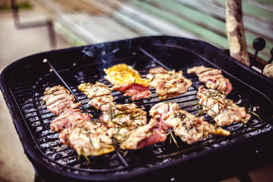 The summery combination of the moment: sewing with Fibre Mood and barbecuing