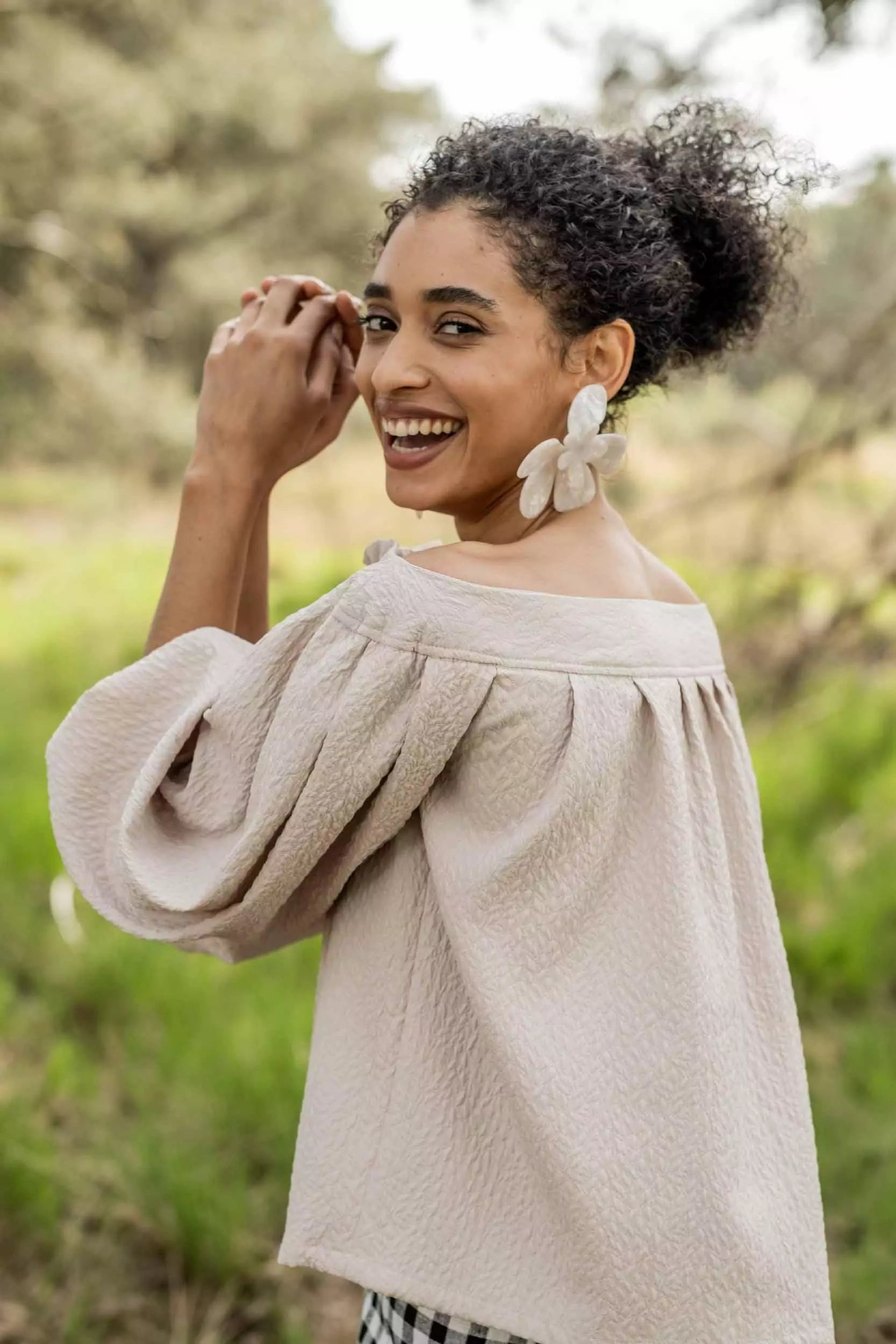 Have you fallen for the off-the-shoulder trend too?