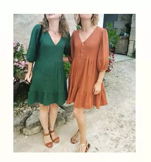 Pattern hack alert! Meet Stéphanie from @lofficinecouturesdelicates and her #Norma dress.