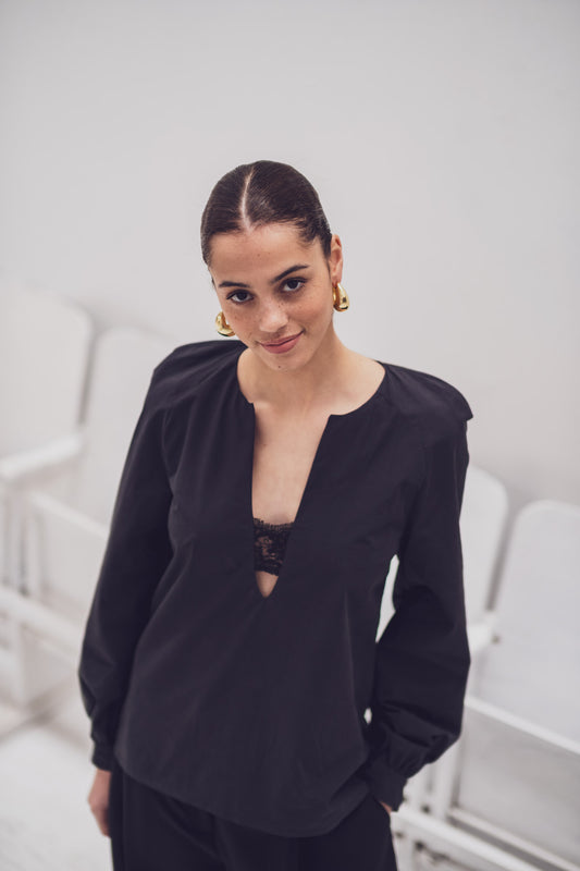 Reya Top Sewing Pattern (Fibre Mood x Geri)