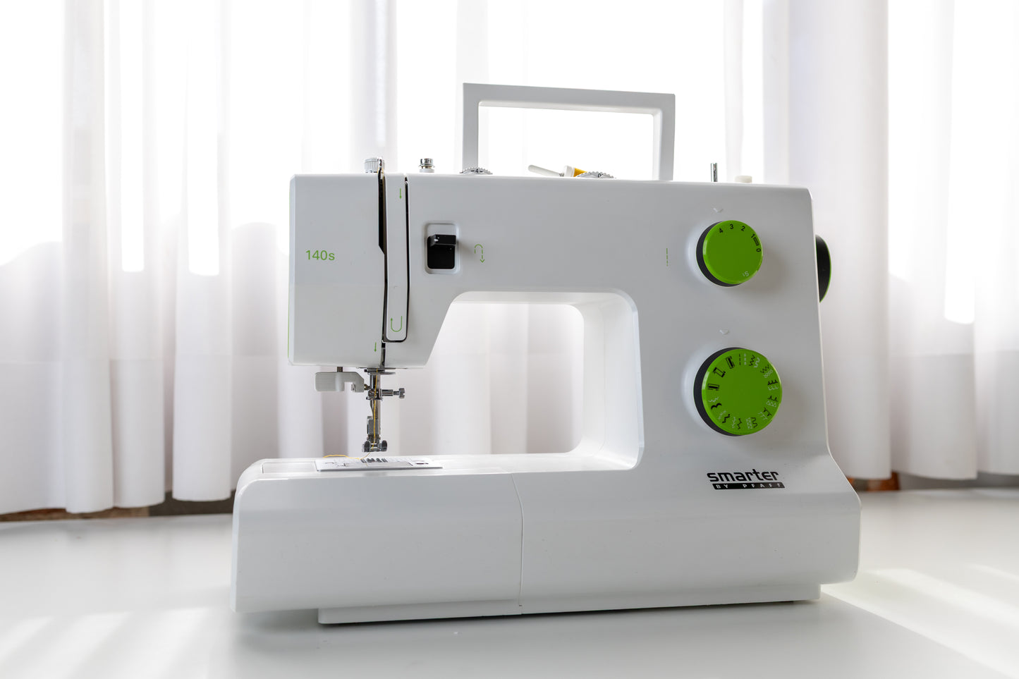 Machine à coudre : Pfaff Smarter 140s