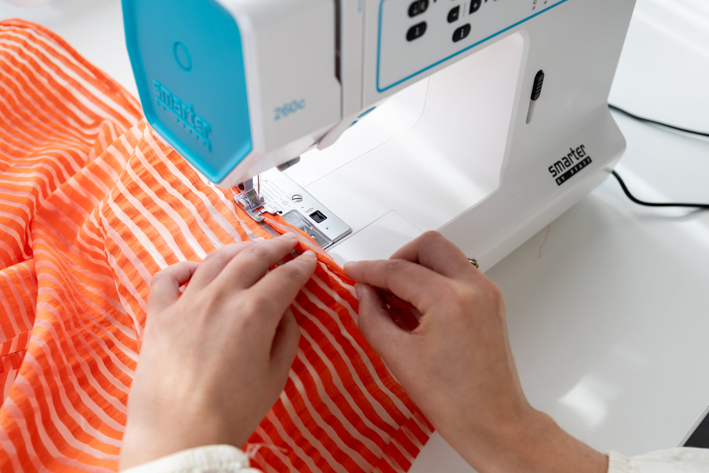 Machine à coudre : Pfaff Smarter 260 C