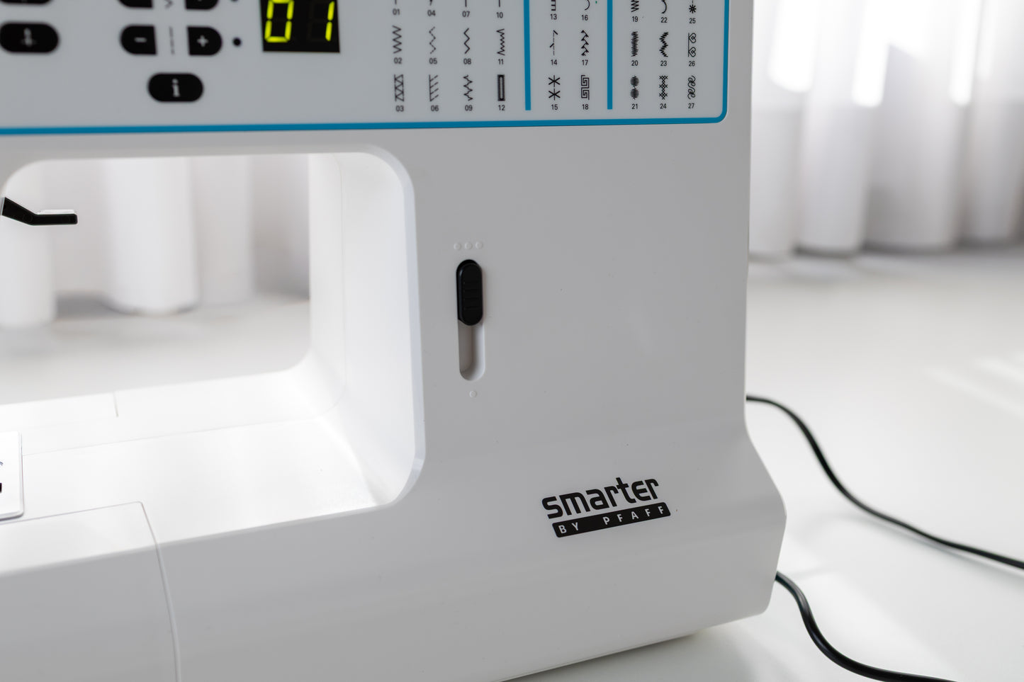 Machine à coudre : Pfaff Smarter 260 C