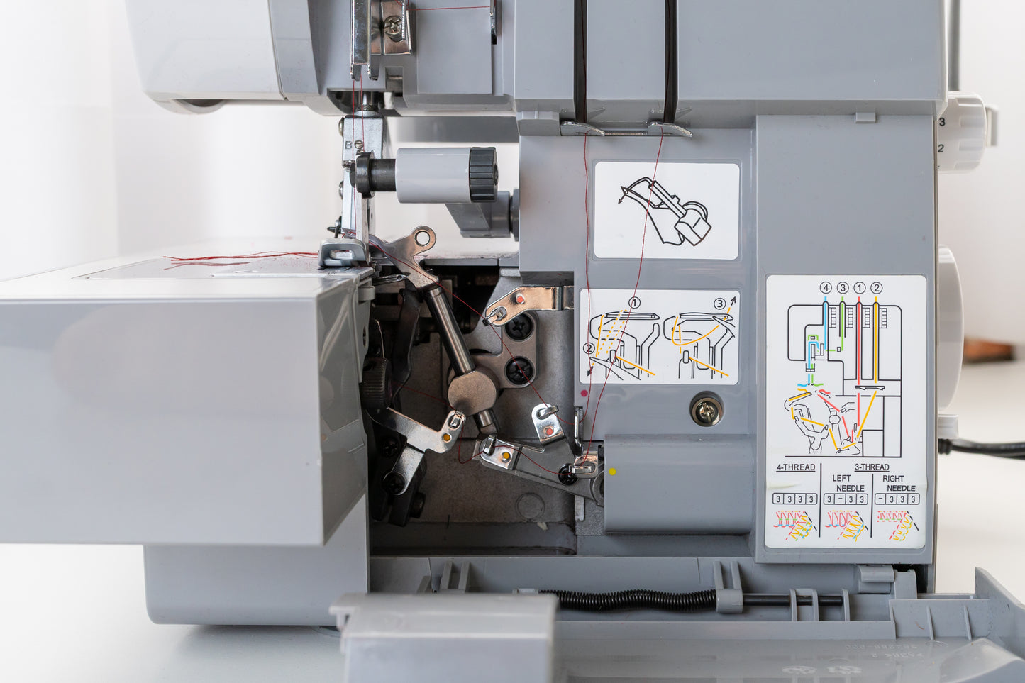Serger (Overlocker) Singer – Heavy Duty – 0405S